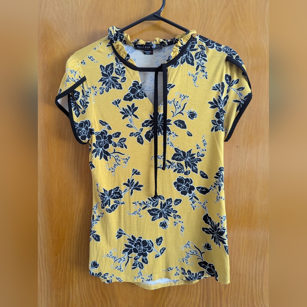 Mariloup Wolfe Women's Floral Blouse - Yellow & Black (Size S)